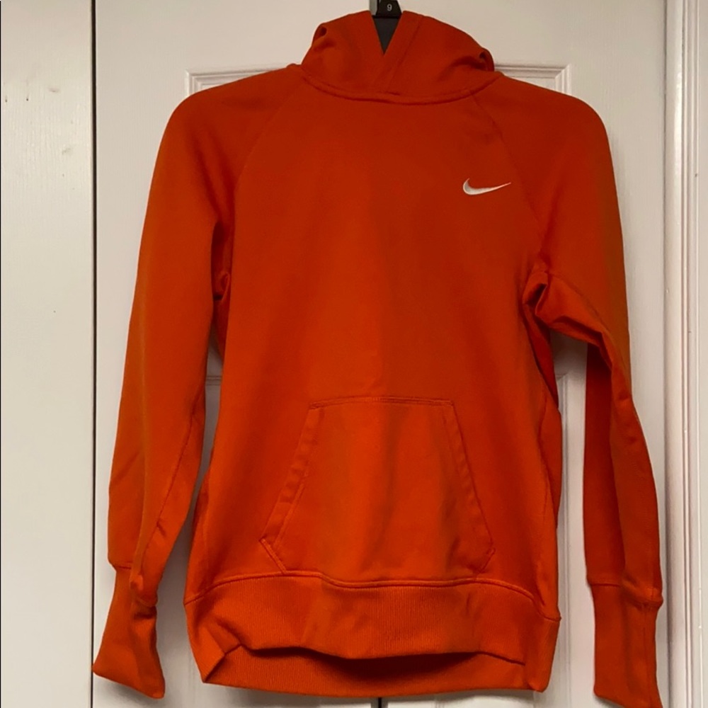 Nike therma -fit sweatshirt